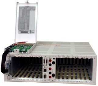 EX1208A - standard LXI, switch, mieszanie modułów